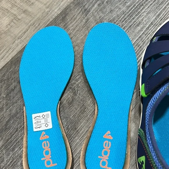 PLAE Sam 2.0 size 3 US navy blue like new - Picture 7 of 9